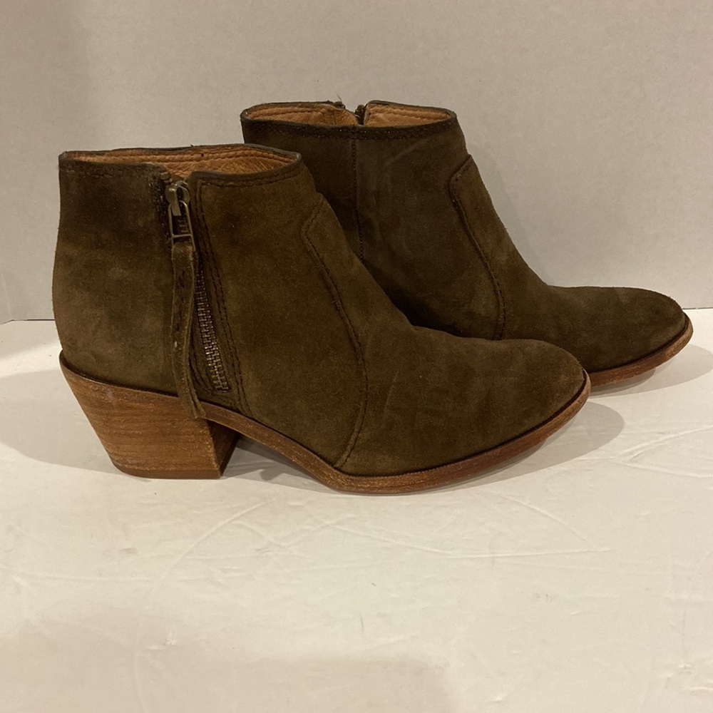 EUC Madewell Janice Suede Ankle Boots w/ Zip